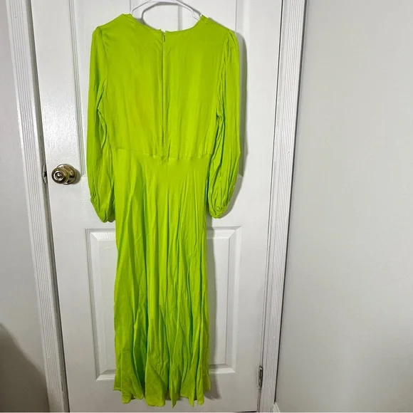NWT FARM Rio Puff Sleeve Dress - Picture 9 of 11